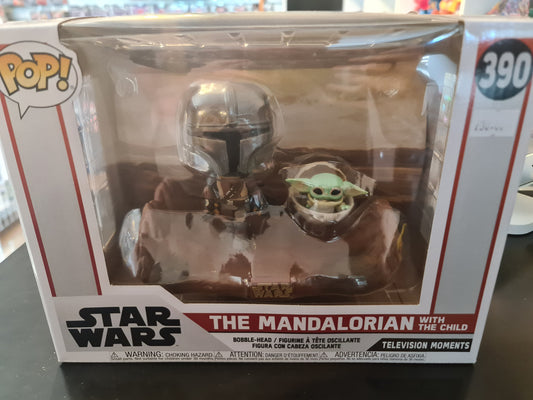 THE MANDALORIAN WITH THE CHILD #390-STAR WARS-FUNKO-PRELOVED